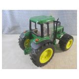 (CNTR) Britains Ertl John Deere 693...