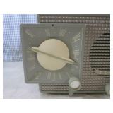 (CS) Vintage Zenith A733 AM/FM Alar...