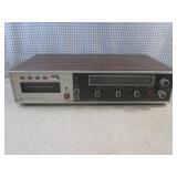 (D-3) Vintage Electrophonic 949 AM/...