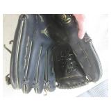 (CSB) 3 Baseball Gloves - Rawlings ...