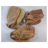 (CSB) 3 Baseball Gloves - Spalding ...