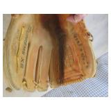 (CSB) 3 Baseball Gloves - Spalding ...