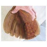 (CSB) 3 Baseball Gloves - Spalding ...