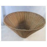 (EW3) Vintage Woven Rattan Lamp Sha...
