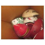 (EW2) Large Box Full of Vintage Foo...