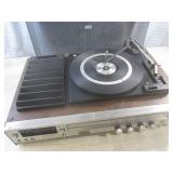 (EW5) Hitachi SDP-8400H AM-FM Stere...