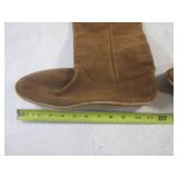 (CS) Fringed Suede Moccasin Boots S...
