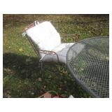 (UD3) Outdoor Metal Table and 4 Cha...