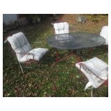 (UD3) Outdoor Metal Table and 4 Cha...