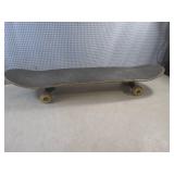 (F-3) Bird House Skateboard...