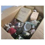 (A-3) Box of Assorted Small Decor /...