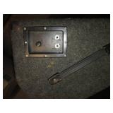 Large Sonic floor speakers subwoofe...