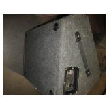 Large Sonic floor speakers subwoofe...
