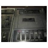 Vintage Craig cassette stereo sound...