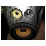 RCA Kevlar RS253TK speaker set...