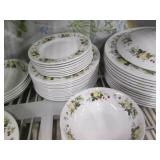 Huge selection of Royal Doulton fin...