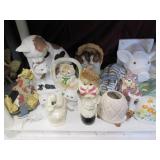 Tons of cat themed nik naks with mi...