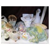 Tons of cat themed nik naks with mi...