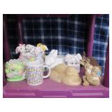 Rabbit themed planters, figures, ca...