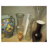 Vintage decanters, vases and musc h...
