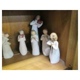 Assorted theme Precious Moments dol...