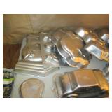 Large variety of character themed b...