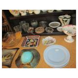 Large variety of vintage decorative...