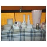 Vintage ruffled stemmed vases, glaz...