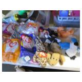 Large lot of Beanie Babies...