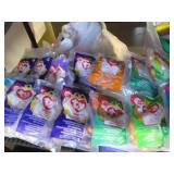 Large lot of Beanie Babies...