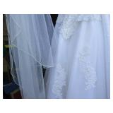 White sleeveless Wedding dress with...