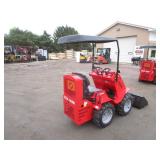 AGT SDA-140W Mini Skid Steer