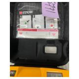 WOWOW MSRP $3500 Physio-Control LIFEPAK 1000 AED Battery Powered Defibrillator - Battery Good Until 11/26 - In Excellent Working Condition!