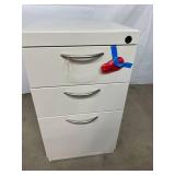 3-Drawer Pedestal Filing Cabinet with Lock - Sturdy Construction, Secure Storage, Single Lock - Great Condition! Has Key!