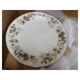 Seasonal Tradition 40 pc Dish Set...