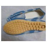 New Casual Shoes size 10 retail 49$...