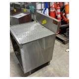 Krowne Under Bar Drainboard Glass Storage