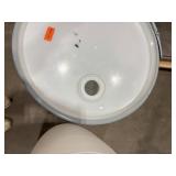 Two chemical barrels with clamp (589068)