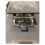 Scissor Jack with Support Rod (590890)
