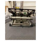 Scissor Jack with Support Rod (590890)