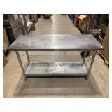 Metal Table #2 (589100)