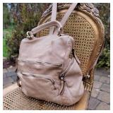 Bolsa Nova Nude Leather Backpack Bolsa Nova Nude Leather Backpack
