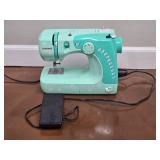 Janome Hello Kitty Sewing Machine - Model 11706 Janome Hello Kitty Sewing Machine - Model 11706