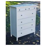 Contemporary Modern Six Drawer Dresser A Contemporary Modern Six Drawer Dresser A