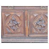 Italian Renaissance Carved Buffet Hutch Italian Renaissance Carved Buffet Hutch