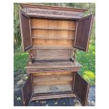 Italian Renaissance Carved Buffet Hutch Italian Renaissance Carved Buffet Hutch
