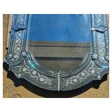 Dazzling Venetian Style Wall Mirror Dazzling Venetian Style Wall Mirror