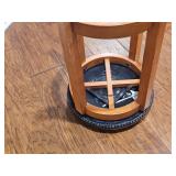 Neat Bartenders Stool Neat Bartenders Stool