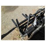 Side shift hydraulic fork attachmen...