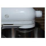White KitchenAid Artisan Stand Mixer – Tested and Works